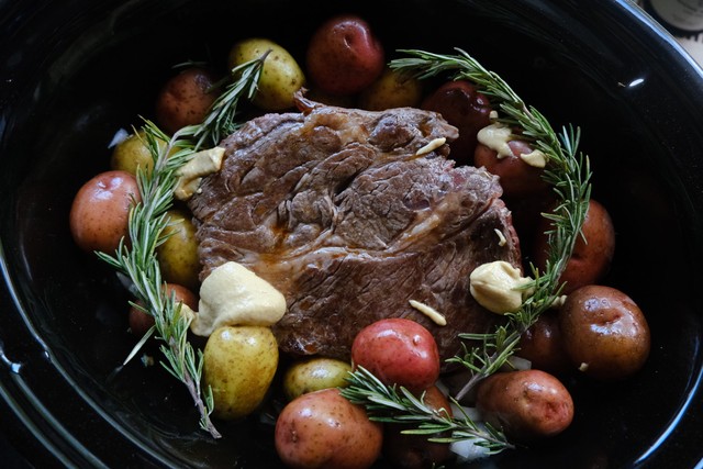 perfect pot roast in slow cooker